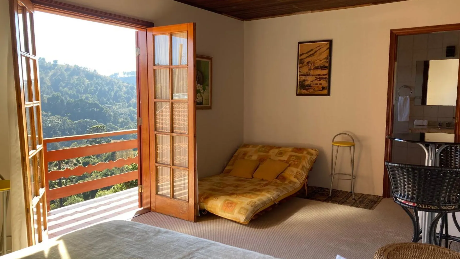 Homestay Sonho De Valsa Apartment Campos do Jordao