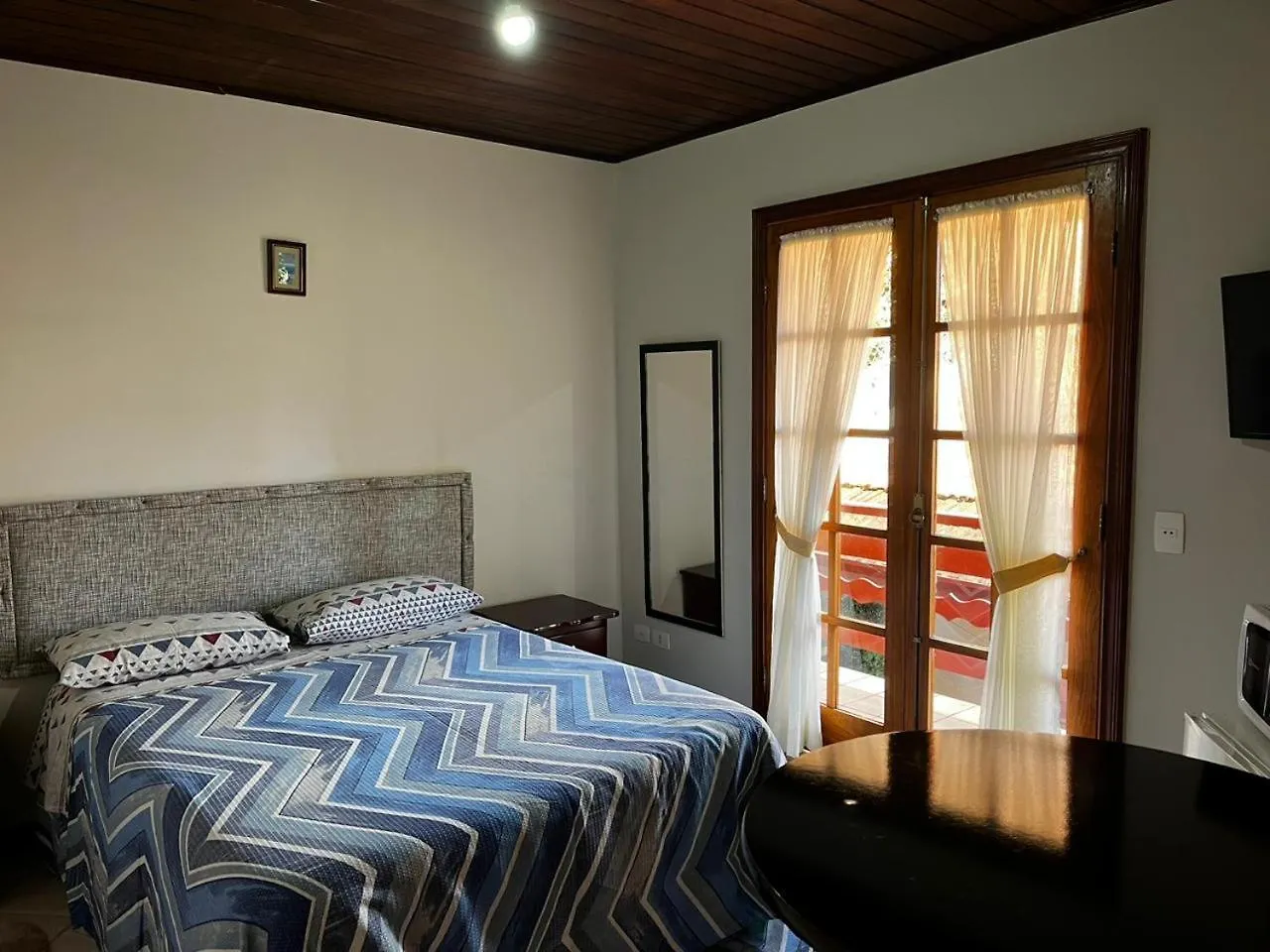 Homestay Sonho De Valsa Apartment Campos do Jordao Brazil