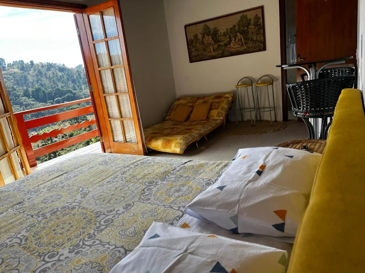 Homestay Sonho De Valsa Apartment Campos do Jordao Brazil